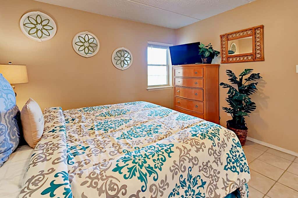 Suntide II Condominiums #308