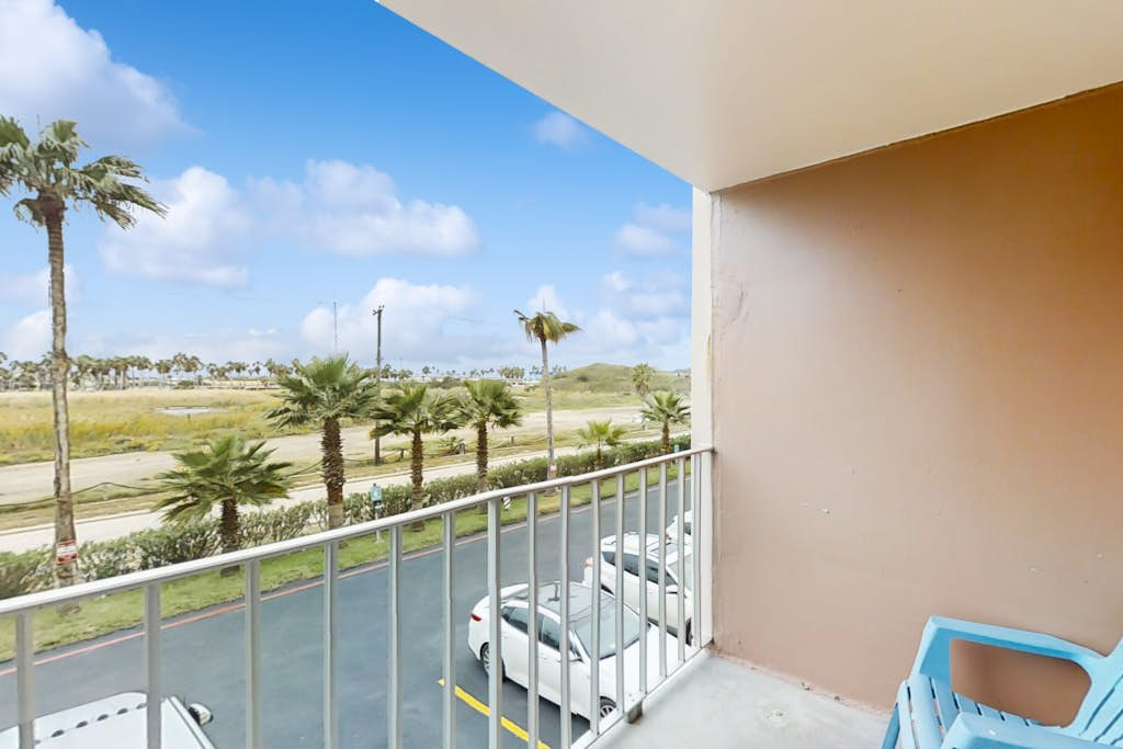 Gulfview I #207