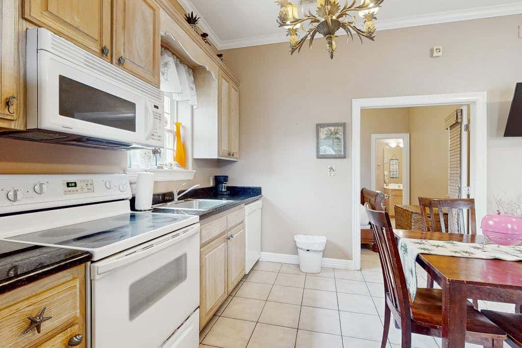 Casa Emilio II Condominiums 101A