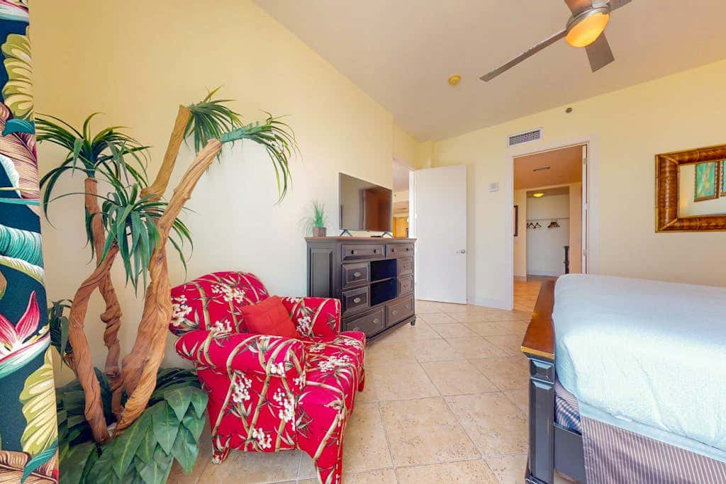 Sapphire Condominiums #903