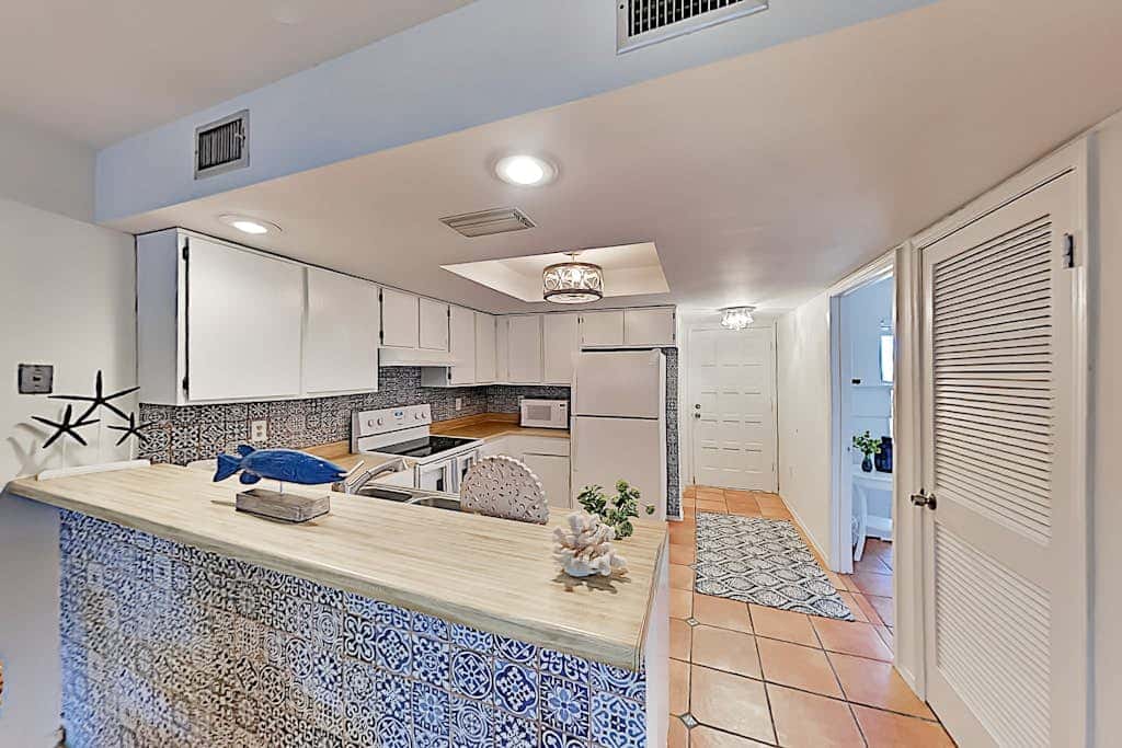 Surfside I Condominiums #301