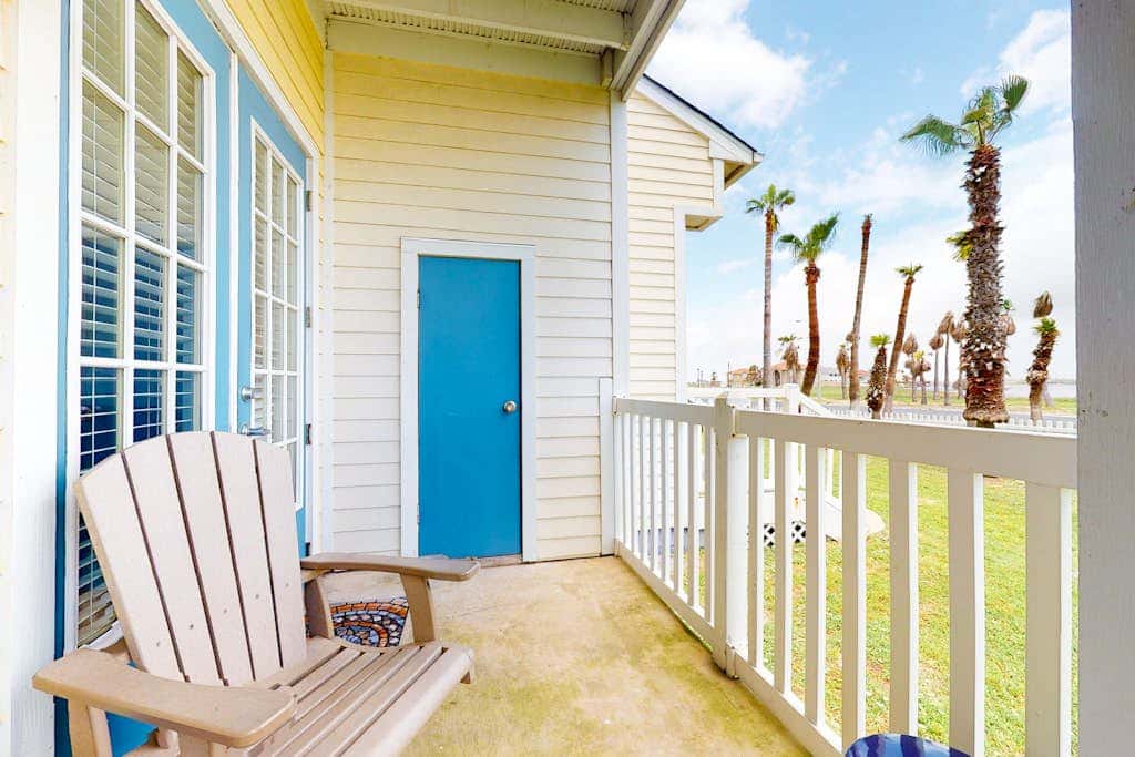 Beach Club 173 - Pool, Sauna & Beach Access