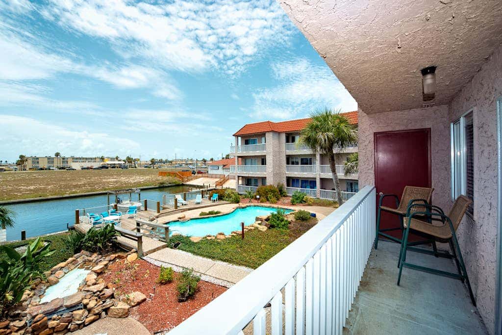 Mystic Harbor 207 - Water Views, Dock & Pool