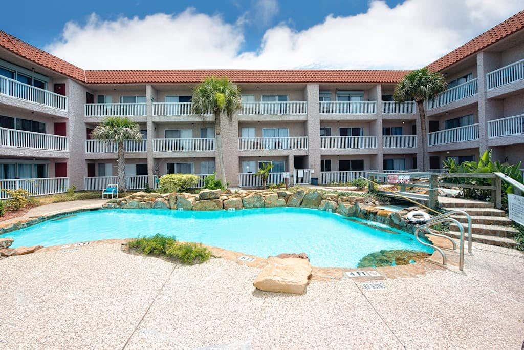 Mystic Harbor 207 - Water Views, Dock & Pool