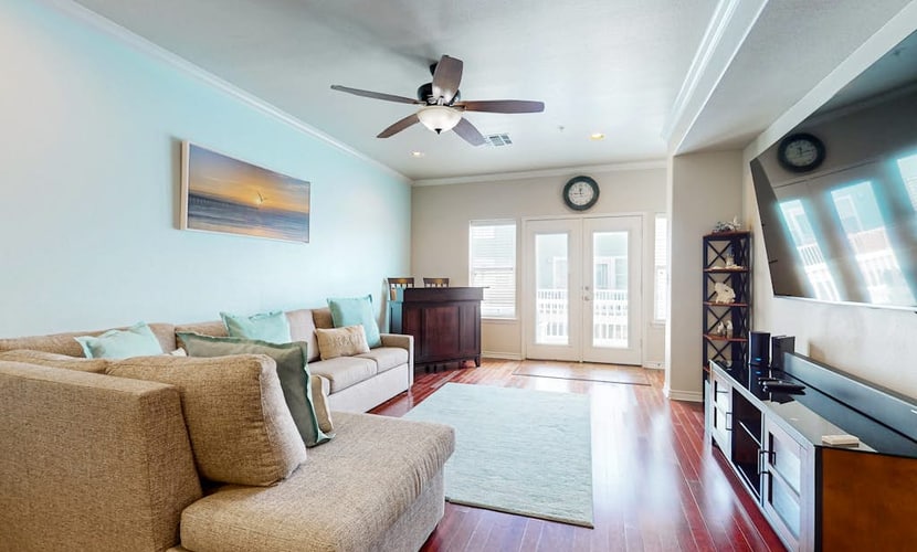 Newly Remodeled Condo w/ Pool & 2nd-story Deck – Walk to Beach