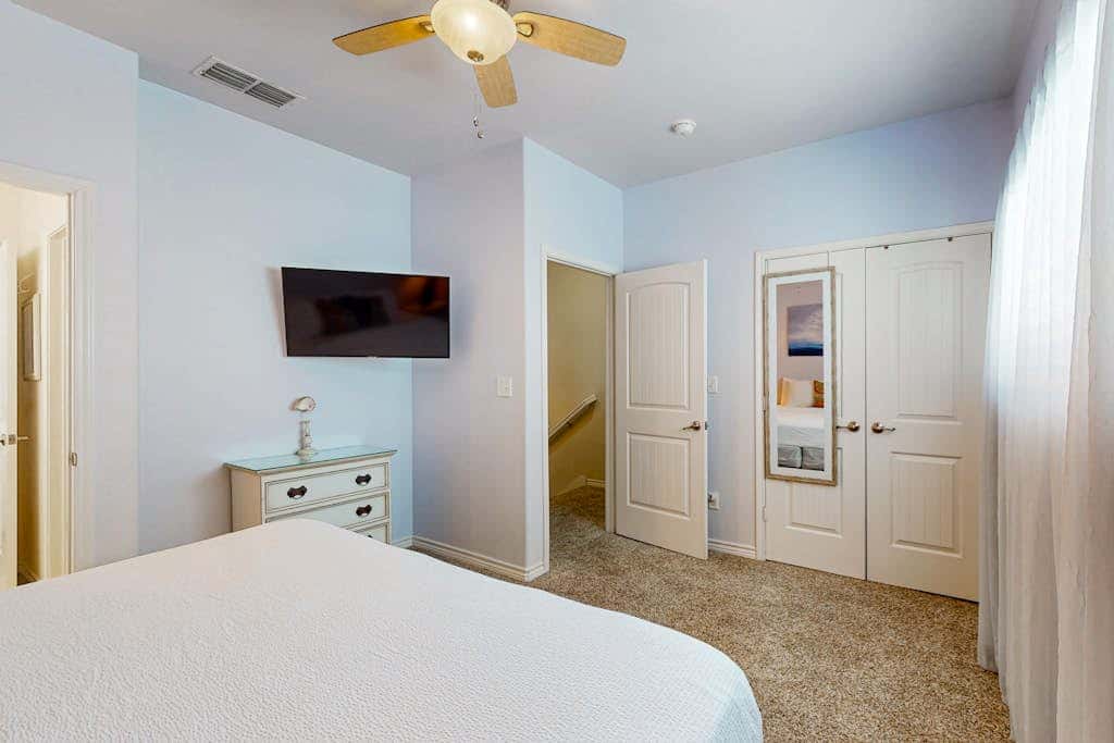 The Meridian Unit 14