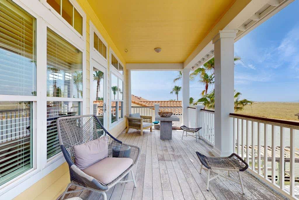 Cottage House #201 - Water Views & Shared Pool