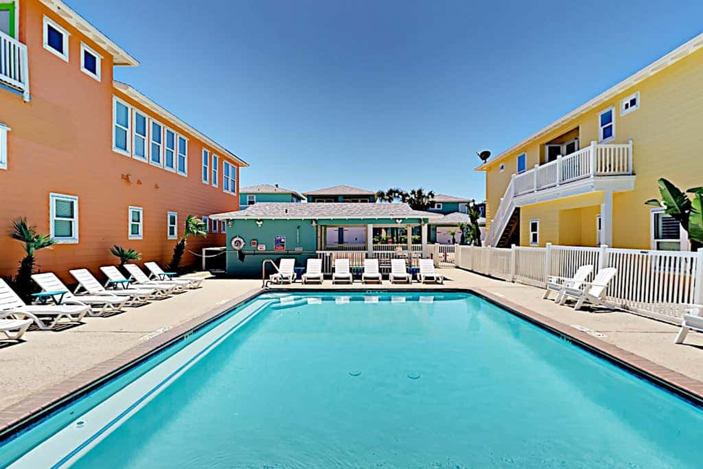 Bahama Mama - Rooftop Deck, Pool & Dogs OK
