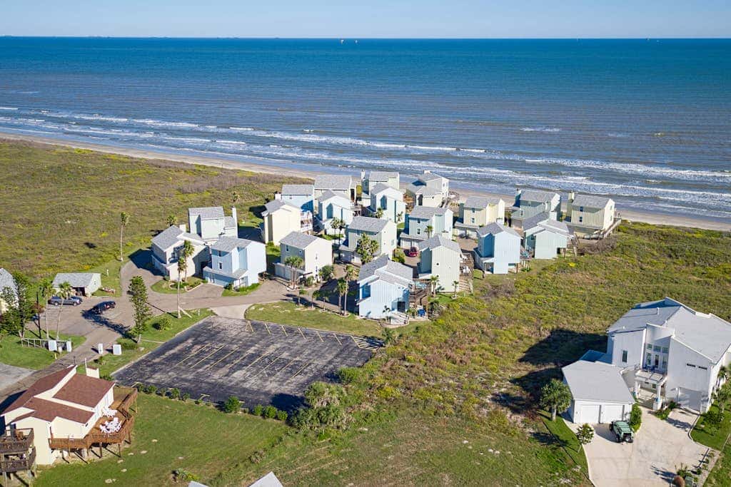 Lost Colony Let The Sea Wash Away The Worries