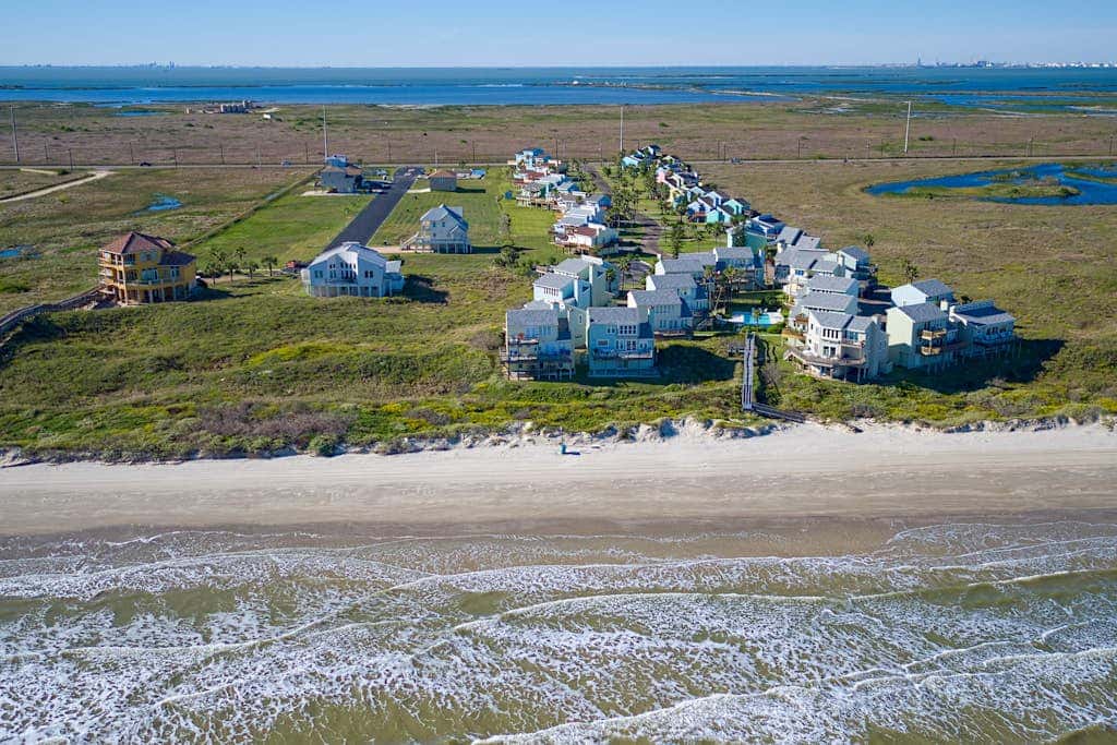 Lost Colony Let The Sea Wash Away The Worries