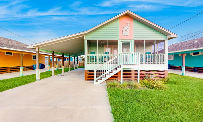 Heron's Hideaway: Brand-New Home w/Screened Porch, Boat Parking - Walk to Bay