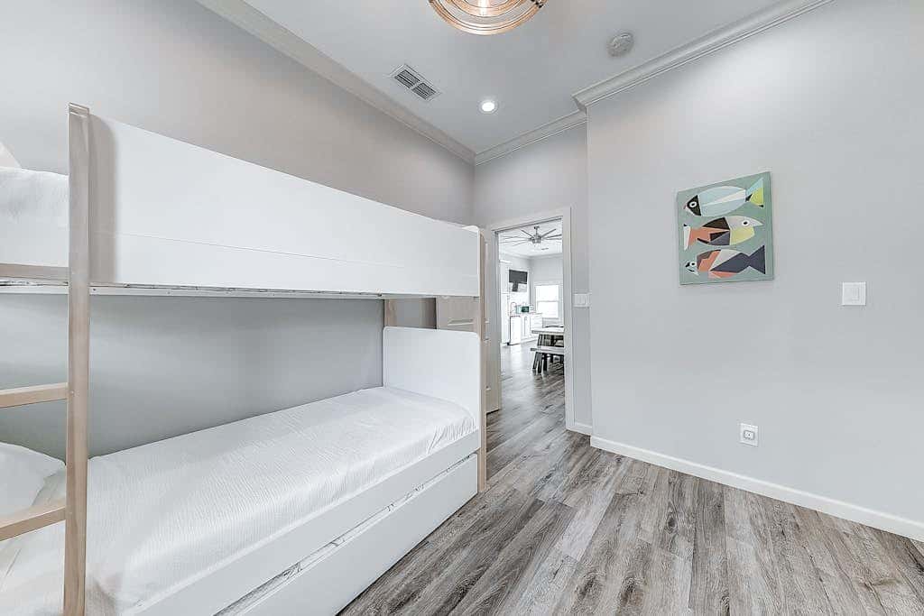 Inkies Retreat - Waterfront Home with Swim Spa