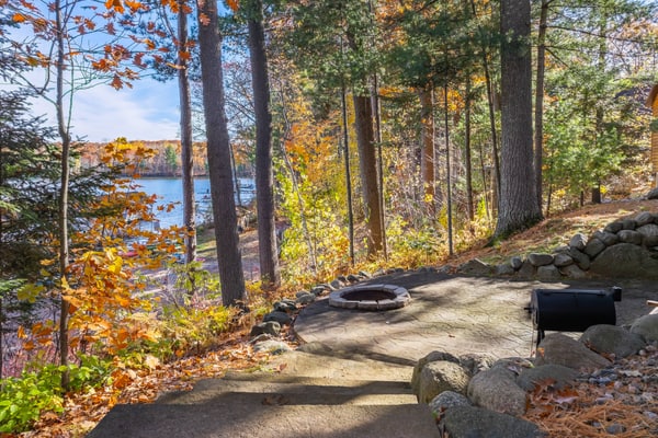 Oakwood Cabin, Resort, Lake, Beach, Kayaks & More