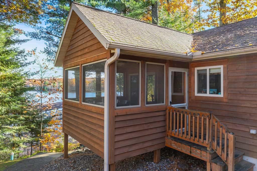 Oakwood Cabin, Resort, Lake, Beach, Kayaks & More