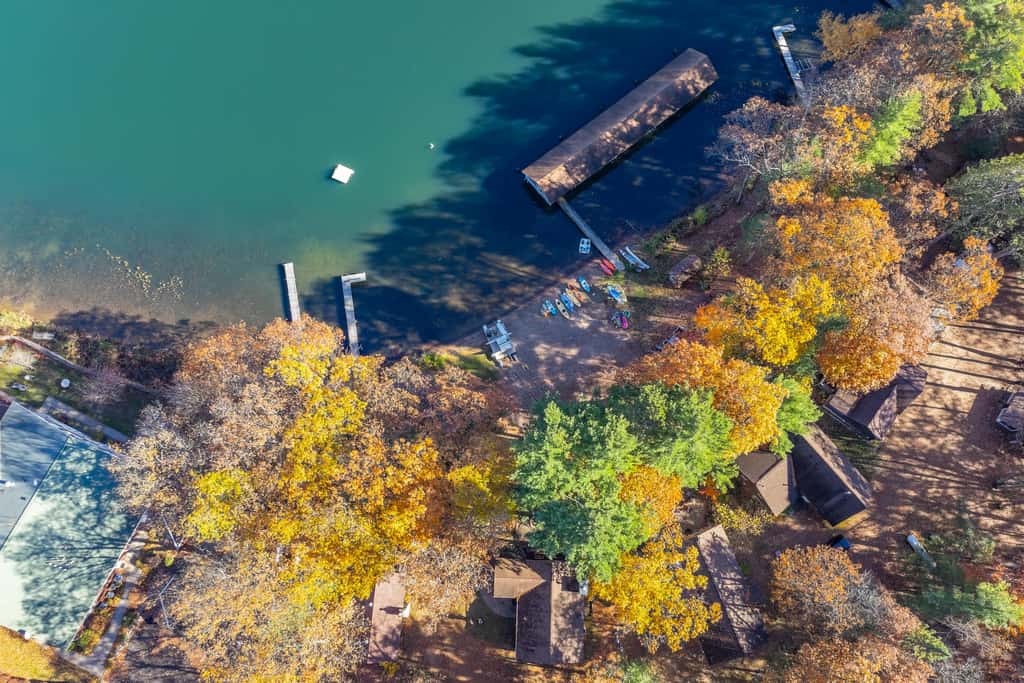 Oakwood Cabin, Resort, Lake, Beach, Kayaks & More