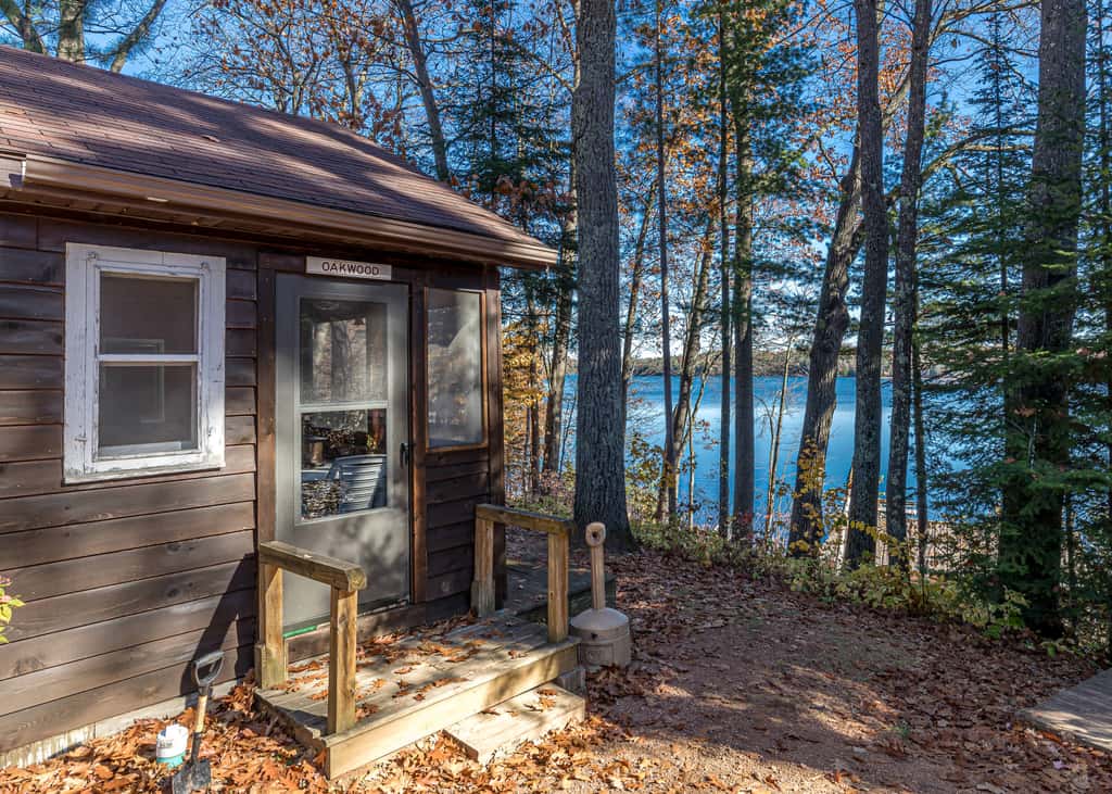 Acorn Cabin, Resort, Lake, Beach, Kayaks & More