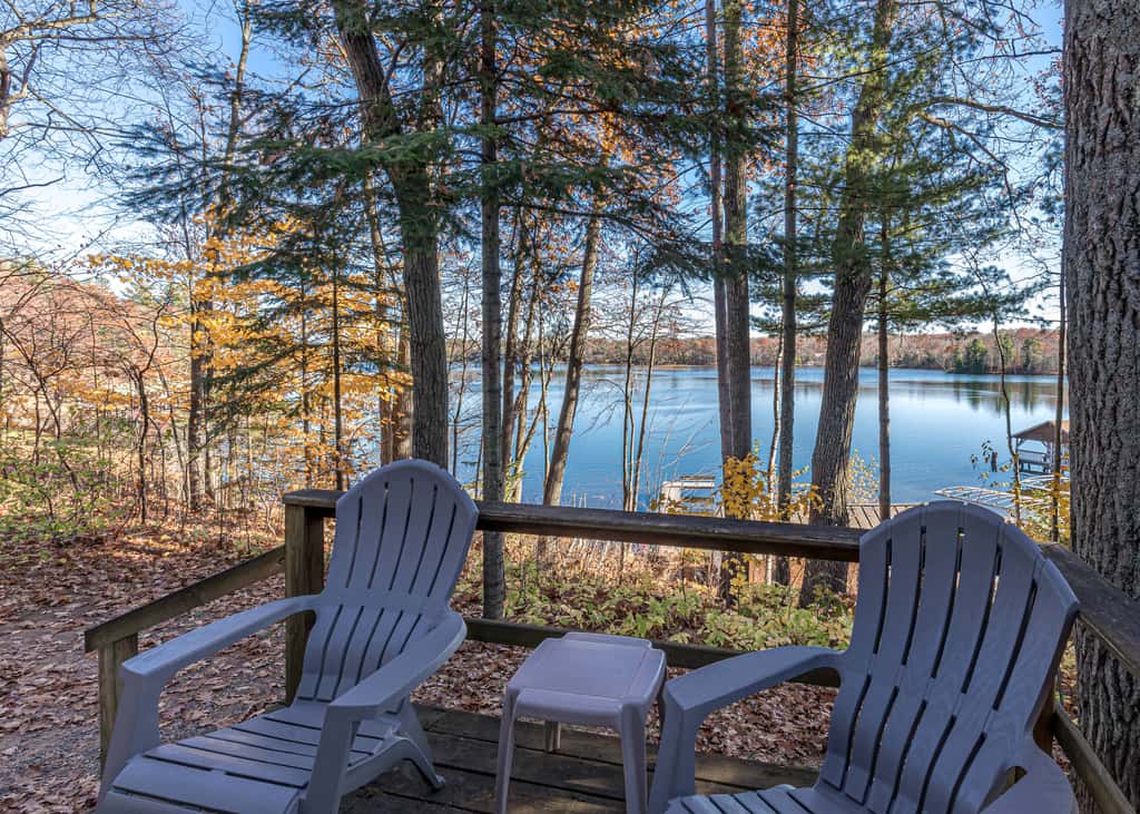Acorn Cabin, Resort, Lake, Beach, Kayaks & More