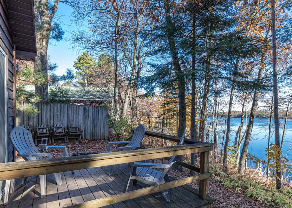 Acorn Cabin, Resort, Lake, Beach, Kayaks & More