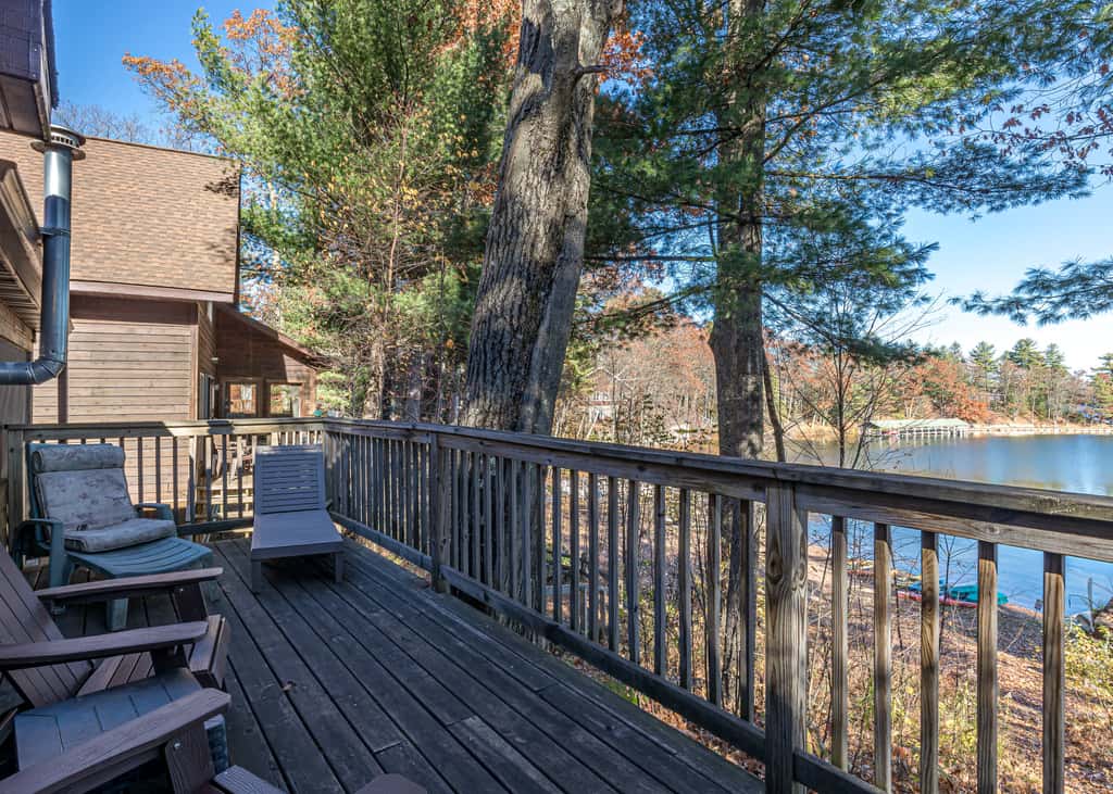 Pinewood Cabin, Resort, Lake, Beach, Kayaks & More