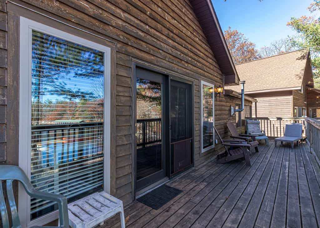 Pinewood Cabin, Resort, Lake, Beach, Kayaks & More