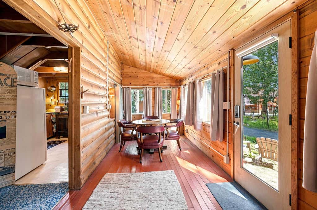 Cozy Lakeside Cabin: Dock, Deck, & Pet Friendly