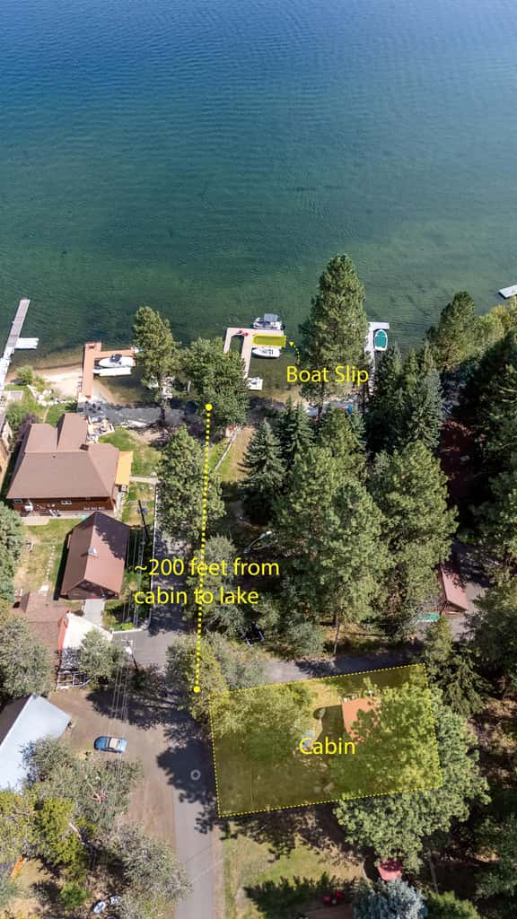 Cozy Lakeside Cabin: Dock, Deck, & Pet Friendly