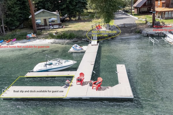 A cozy, historic and pet-friendly McCall cabin just steps from Payette Lake. With a shared dock, private boat slip, quiet neighborhood setting, and Shore Lodge just a two-minute walk away, this is a wonderful place to slow down, enjoy the lake, and experience the charm of old McCall. One pet up to 45 lbs is welcome (please note there is an additional pet cleaning fee).