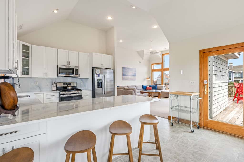Sojourn 6BD Semi Oceanfront, Pool, Hot Tub, Views