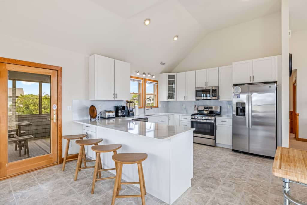Sojourn 6BD Semi Oceanfront, Pool, Hot Tub, Views