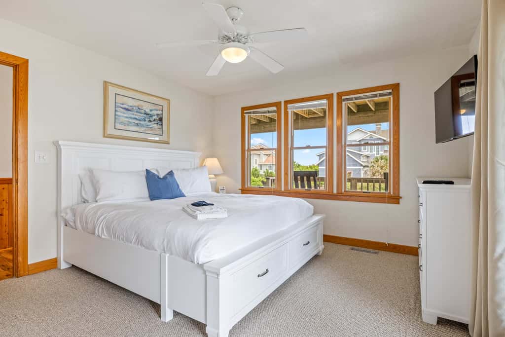 Sojourn 6BD Semi Oceanfront, Pool, Hot Tub, Views