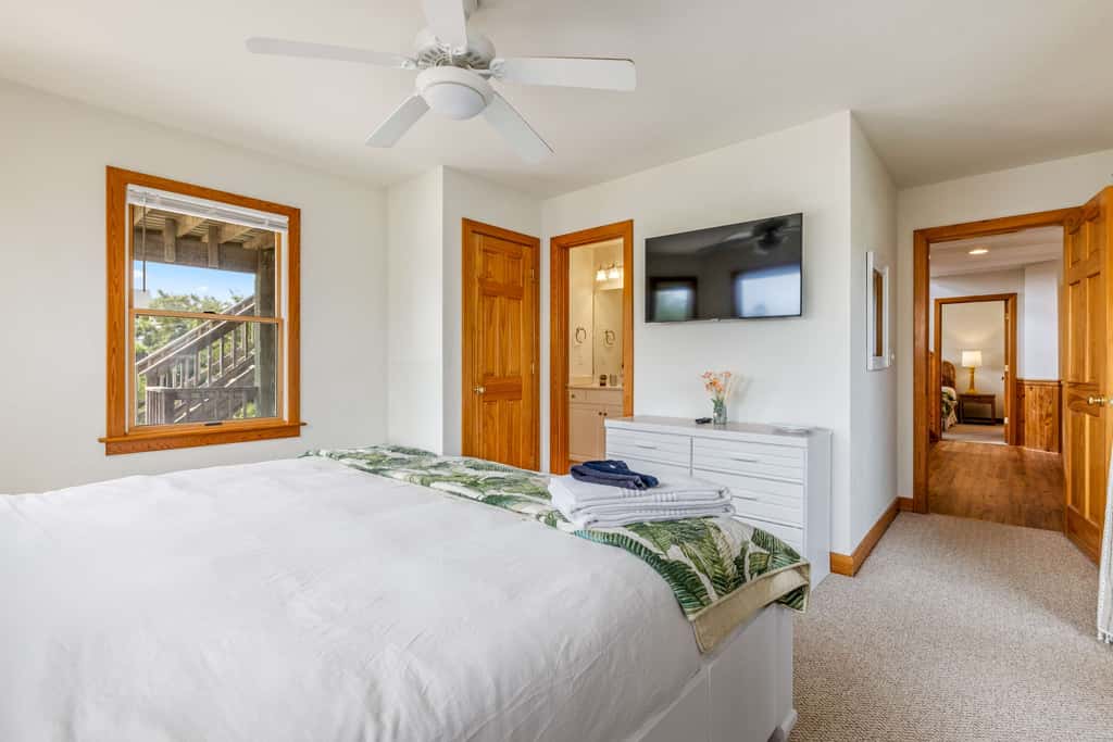 Sojourn 6BD Semi Oceanfront, Pool, Hot Tub, Views