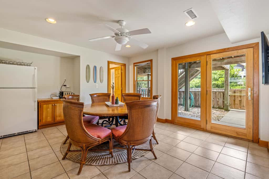 Sojourn 6BD Semi Oceanfront, Pool, Hot Tub, Views