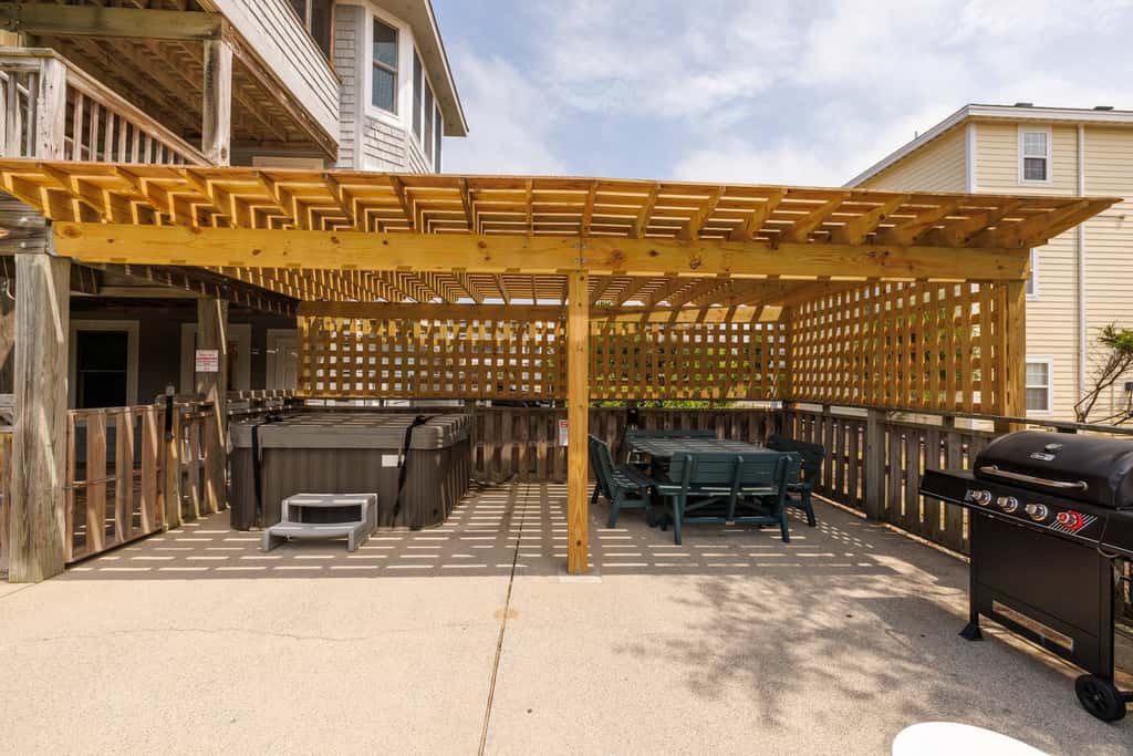 Sojourn 6BD Semi Oceanfront, Pool, Hot Tub, Views