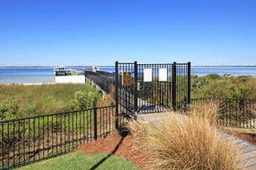 Ocean Front Condo with Pools, Sauna, Tennis & Gym