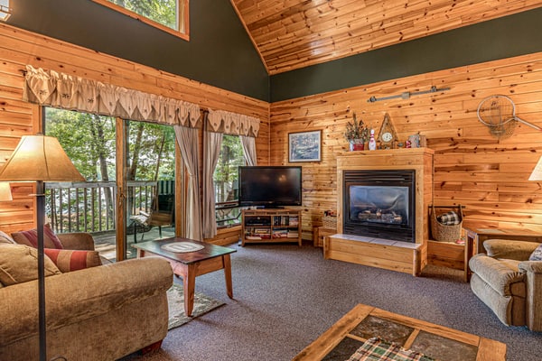 Maplewood Cabin, Resort, Lake, Beach, Kayaks & More