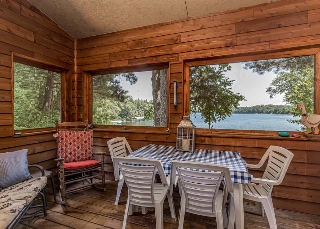 Maplewood Cabin, Resort, Lake, Beach, Kayaks & More
