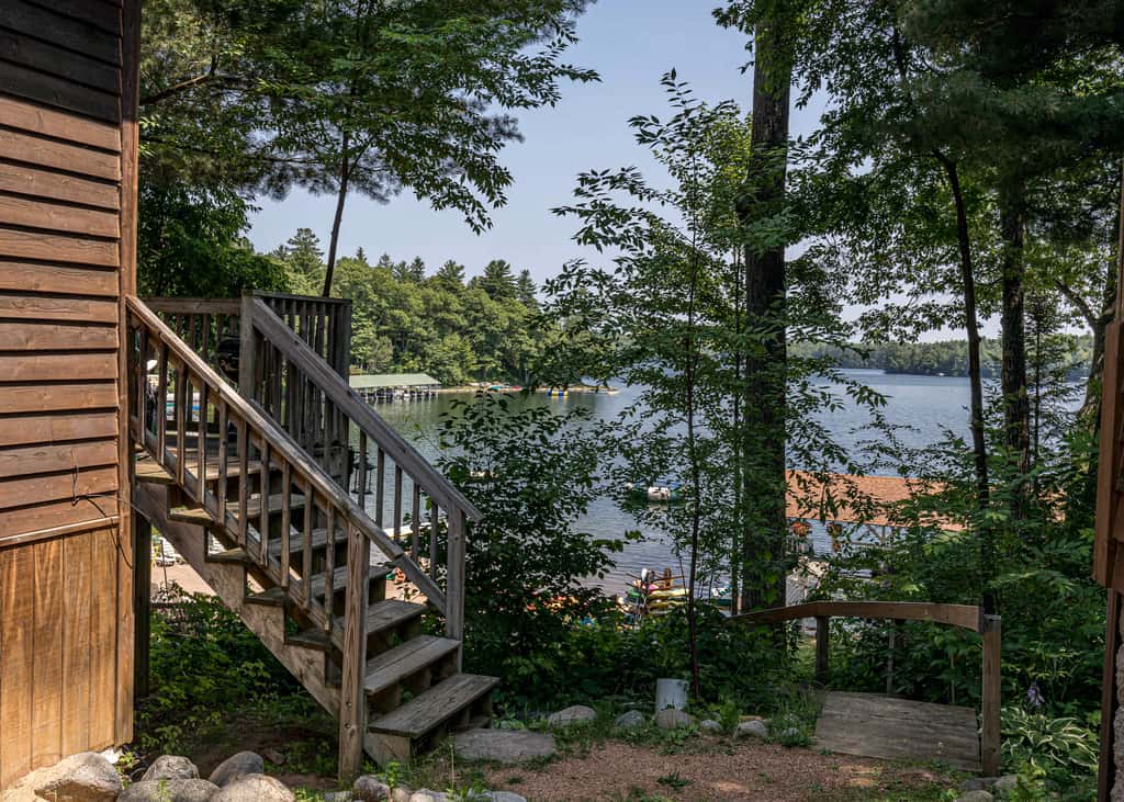 Maplewood Cabin, Resort, Lake, Beach, Kayaks & More