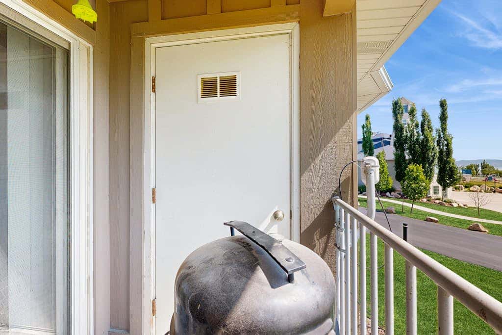 Tennis Court Condo