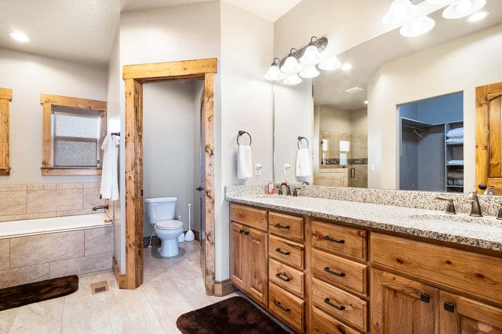 Two Bear Lodge