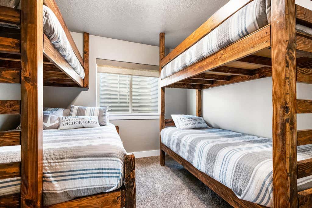 Two Bear Lodge