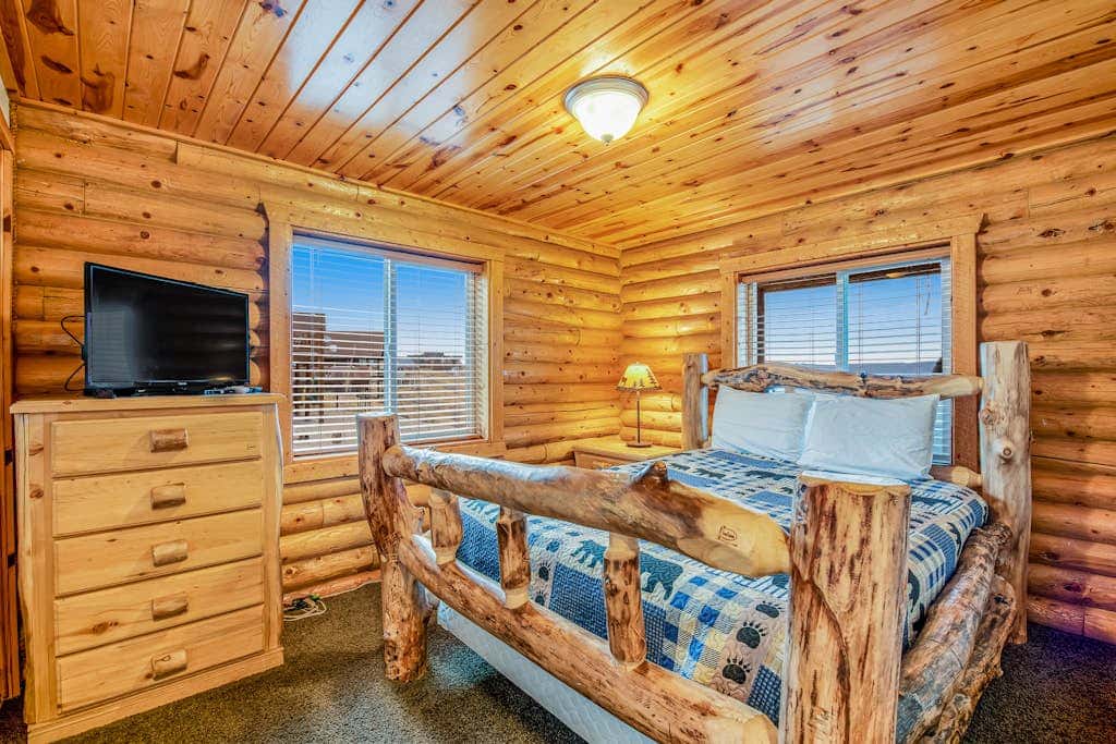 Worthen Cabin