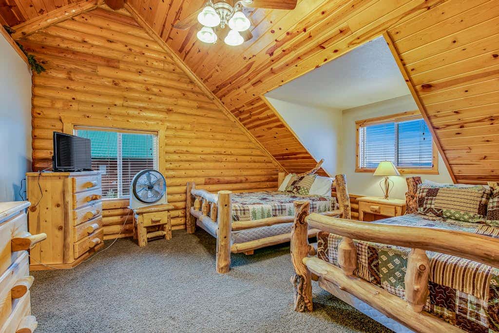 Worthen Cabin