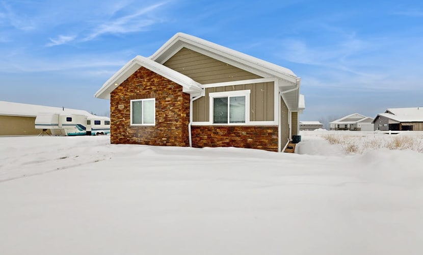 Brand new dog friendly home, with ATV access out the front door