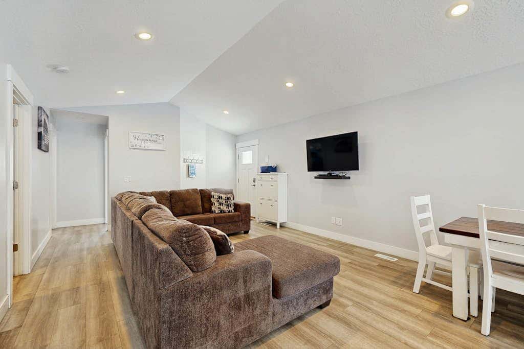 Shore Fun Cottage