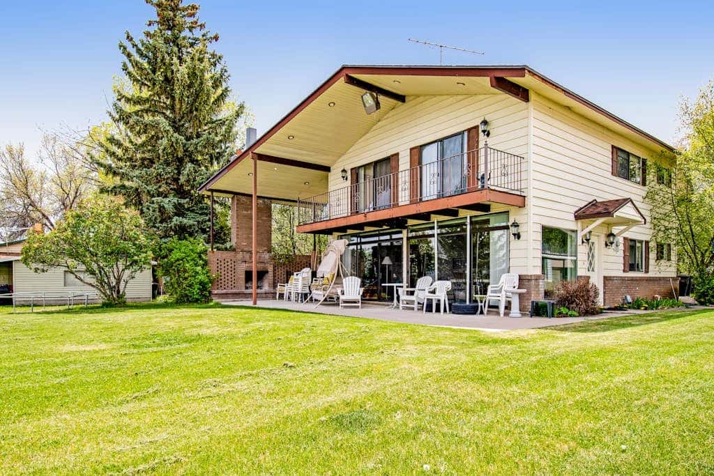 Lollipop Lakehouse