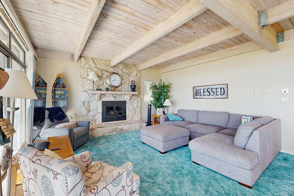 Lollipop Lakehouse