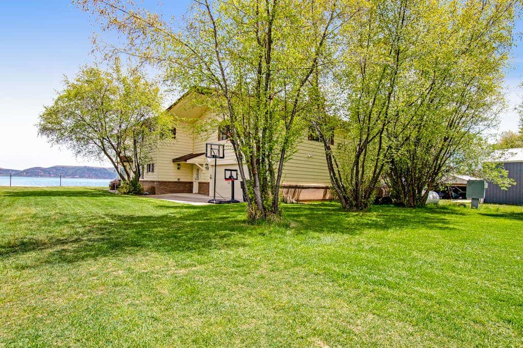 Lollipop Lakehouse