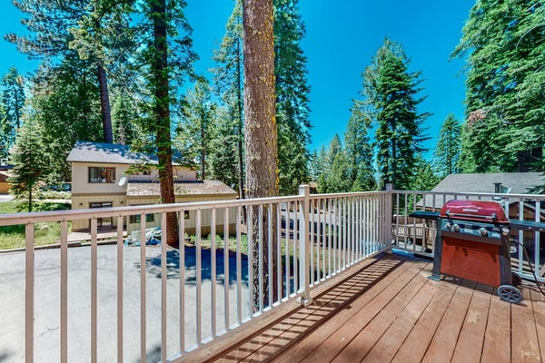 Granite Tranquility - Yosemite West Home w/ private sauna, fireplace, & new beds