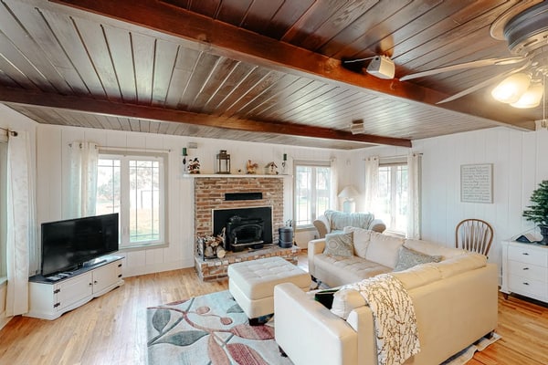 Beautiful Mountain Home Near Yosemite and Bass Lake w/Free WiFi, Deck