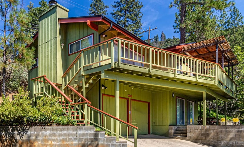 Lakeview home with boat slip on private marina dock plus washer/dryer & WiFi